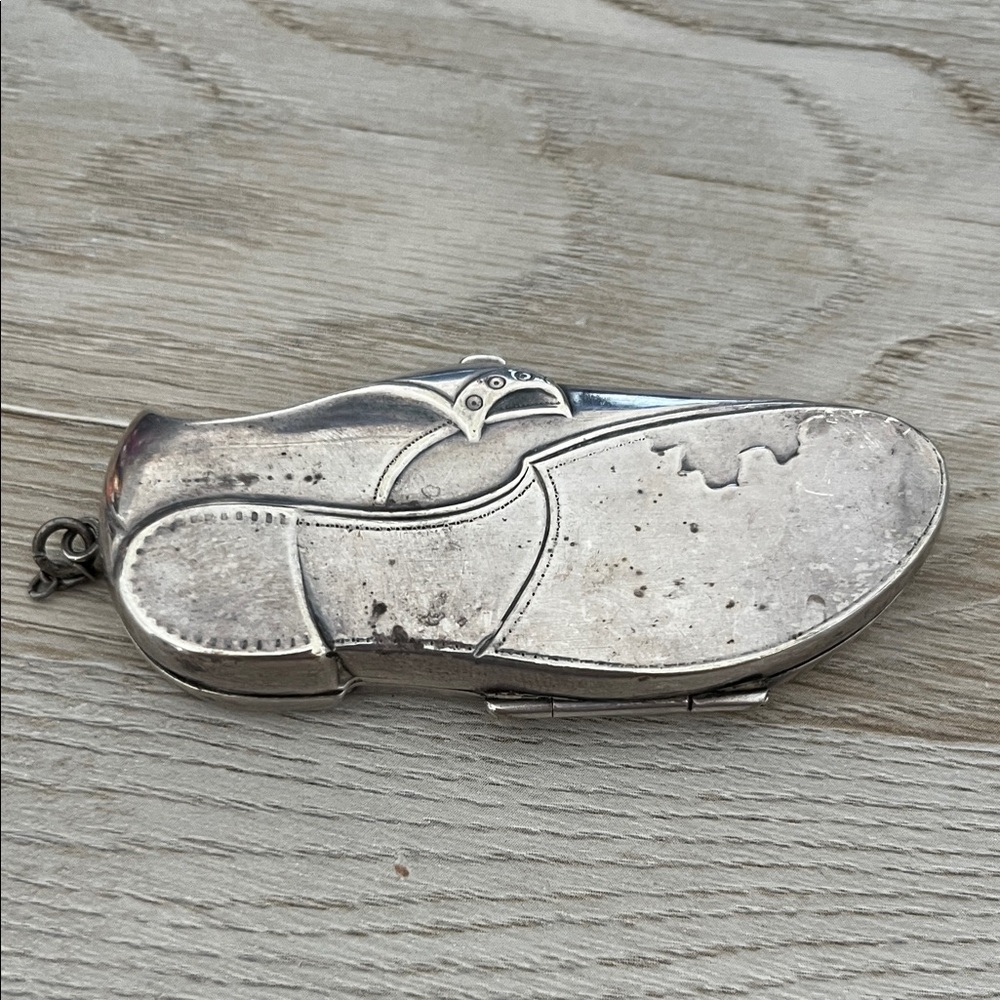 Rare Vintage Silver Shoe Shaped Coin Holder